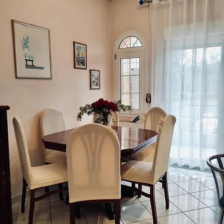 Theros Seaside House - Volos